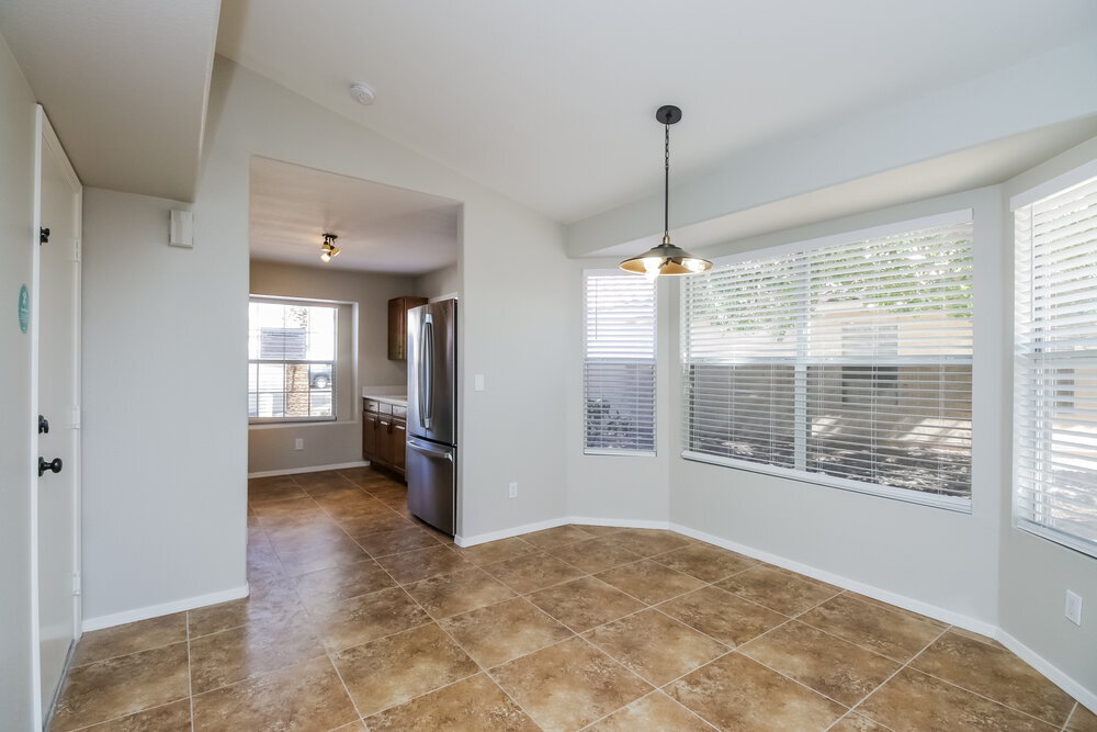 Building Photo - 849 S Cancun Dr