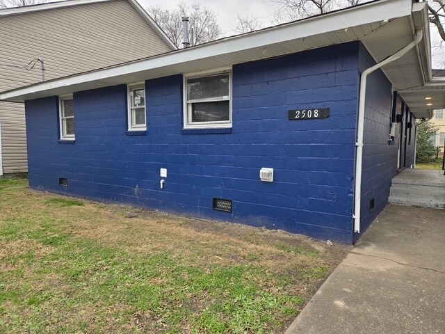 Building Photo - 2508 Middle Ave