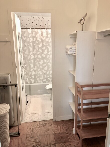 walk in closet - 2829 Connecticut Ave NW