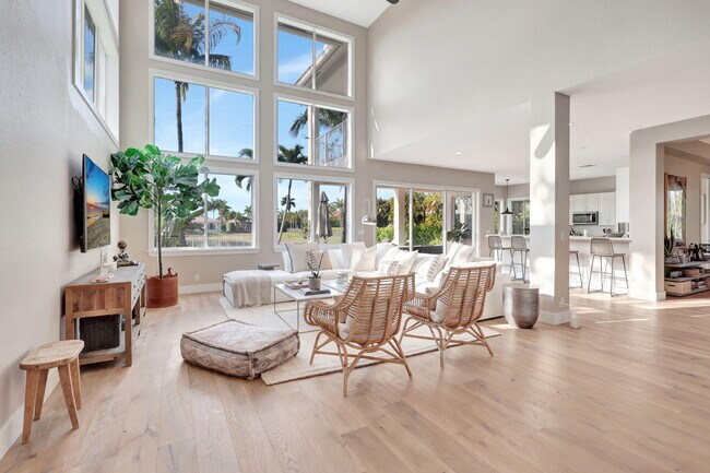 Building Photo - 11615 Paradise Cove Ln