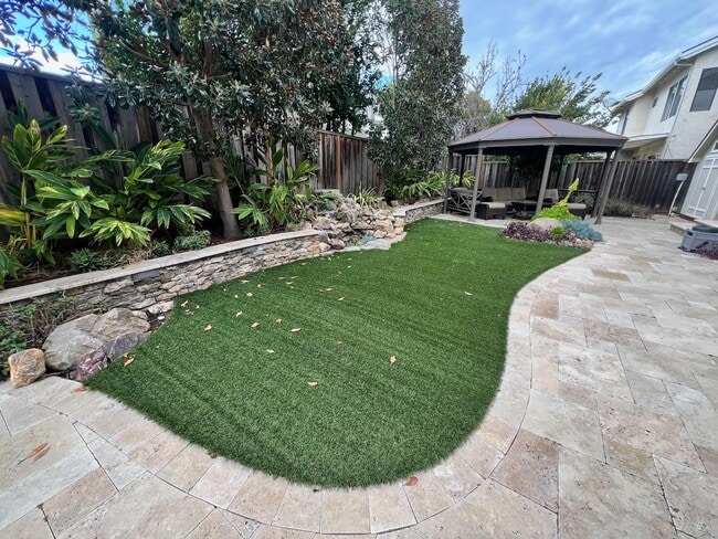 Building Photo - 15925 El Pajaro Ct