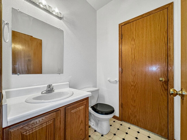 Building Photo - 3510 Rose Ave