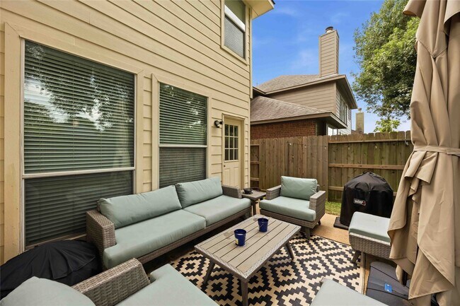 Building Photo - 3711 Hill Family Ln