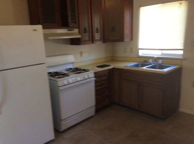 internal kitchen photo - 1511 Roadrunner Ln