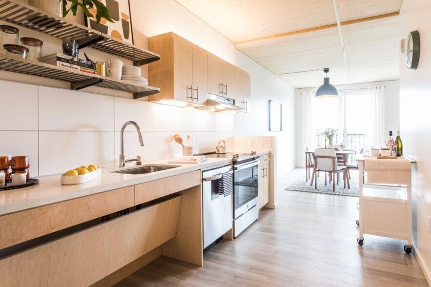 Building Photo - The Canyons