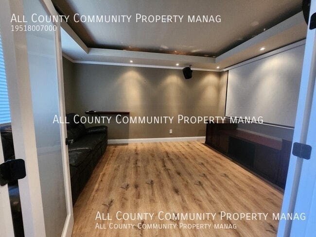 Building Photo - 25255 High Plains Ct