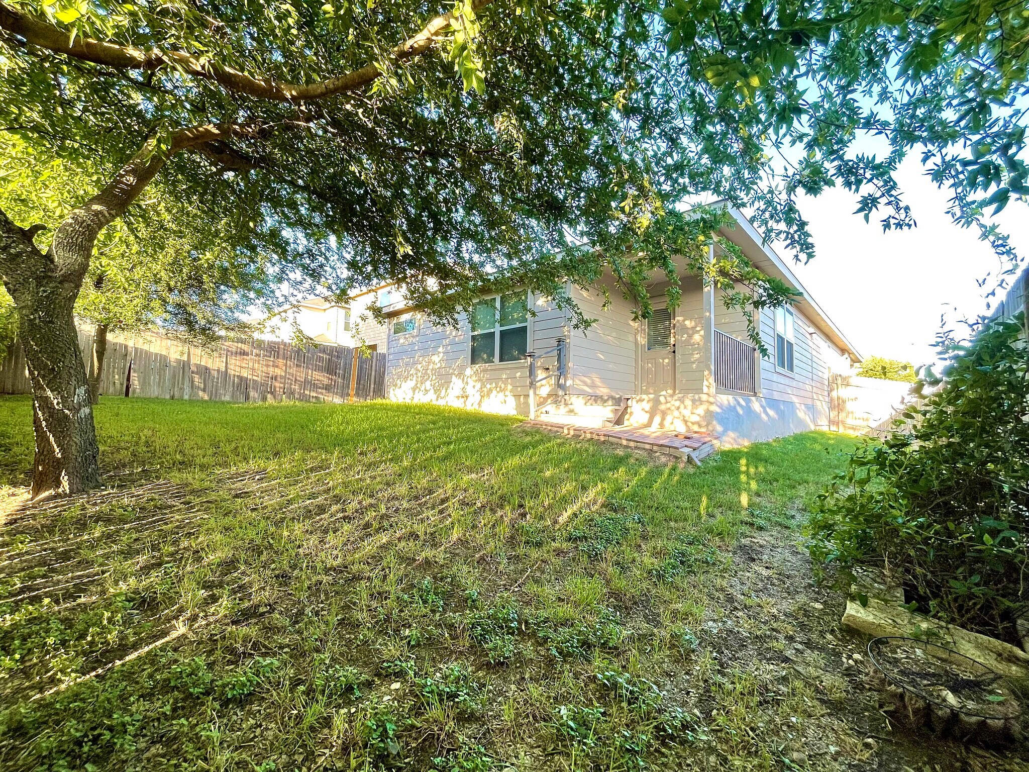 Building Photo - 10228 Crescendo Ln