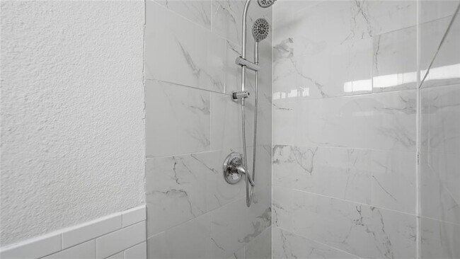 Building Photo - 234 Princeton Ave