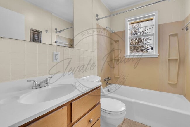 Building Photo - Spring Special: Cozy 1 Bed / 1 Bath Near Tennessee Tech – Pet Friendly!