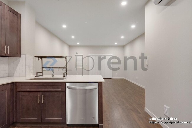 Building Photo - 9614 19th Ave SE