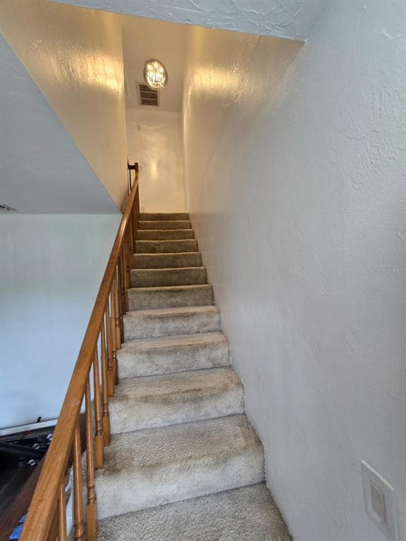 Building Photo - 2134 NE 45th Ave