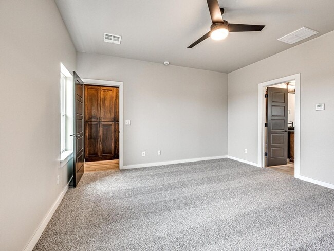 Building Photo - 109 Carlow Wy