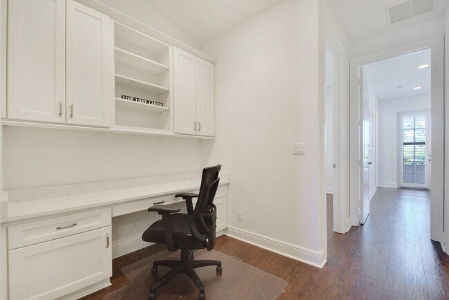 Building Photo - 106 Ocean Breeze Dr