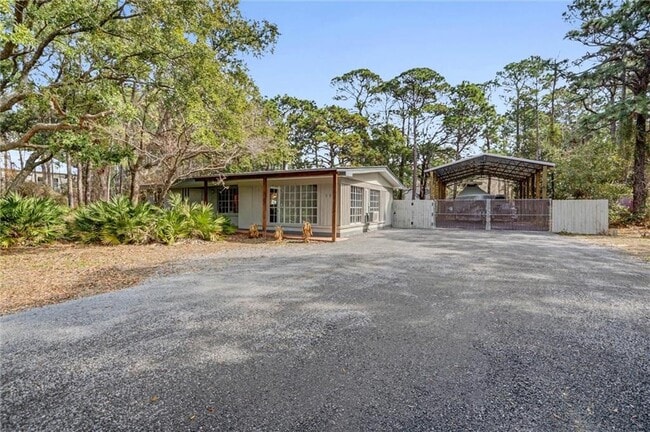 Building Photo - 116 Forney Johnston Dr