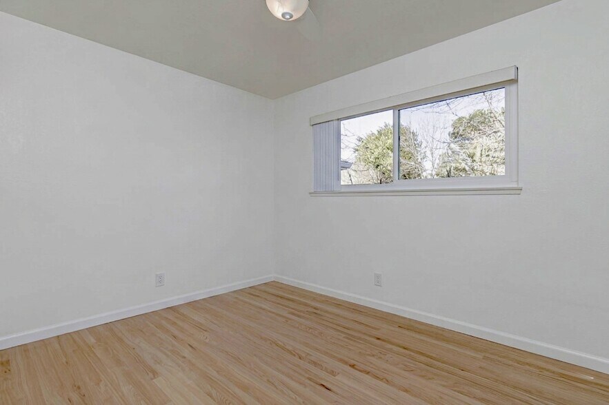 Building Photo - 1108 Alice St