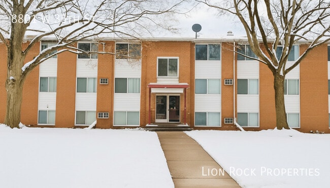 Building Photo - 8801 W 35th St
