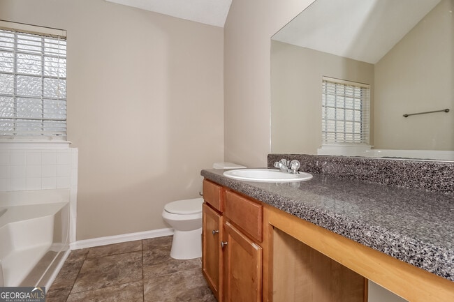 Building Photo - 3005 Weeping Willow Way