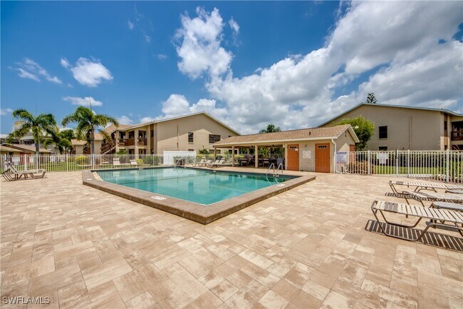 Building Photo - 15350 Moonraker Ct
