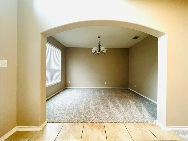 Building Photo - 13710 Clear Trail Ln