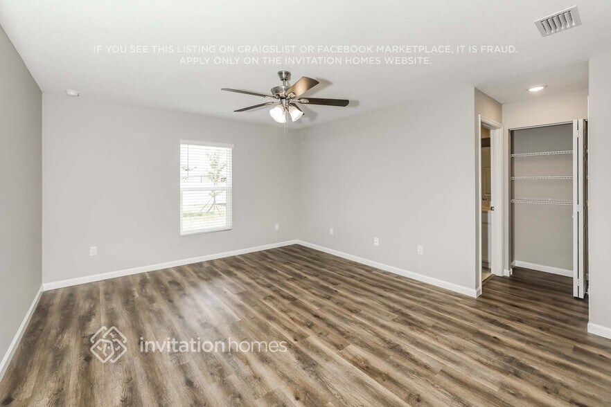 Building Photo - 1845 SW California Blvd