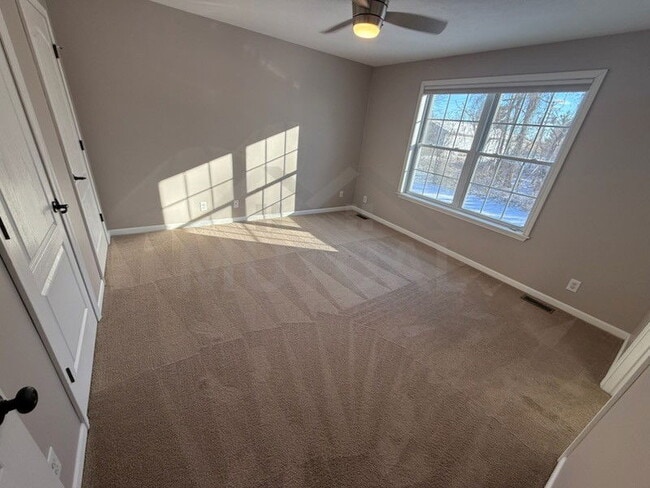 Building Photo - 1113 Tartan Ln