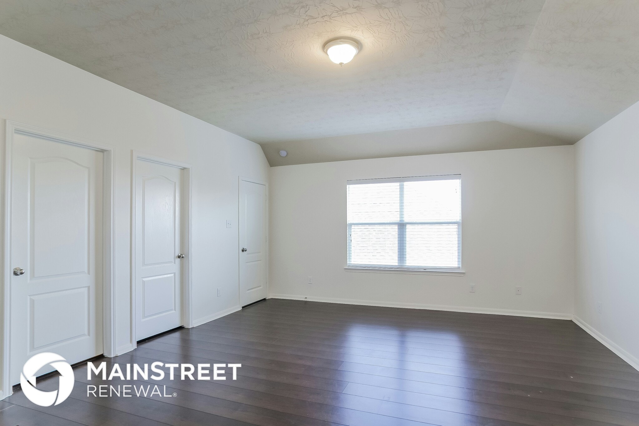 Building Photo - 9838 Linden Hollow Dr