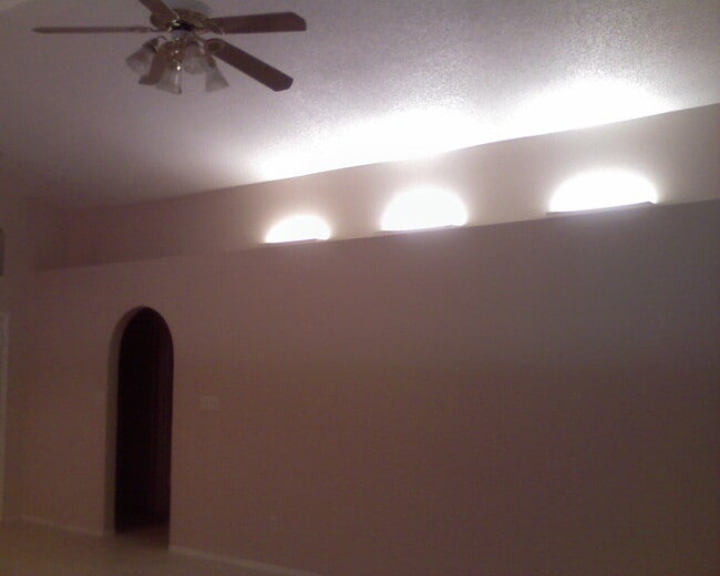 Building Photo - 1636 Boulder Creek Ct