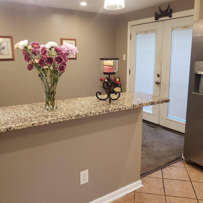 Building Photo - 3 Sagebrush Ct