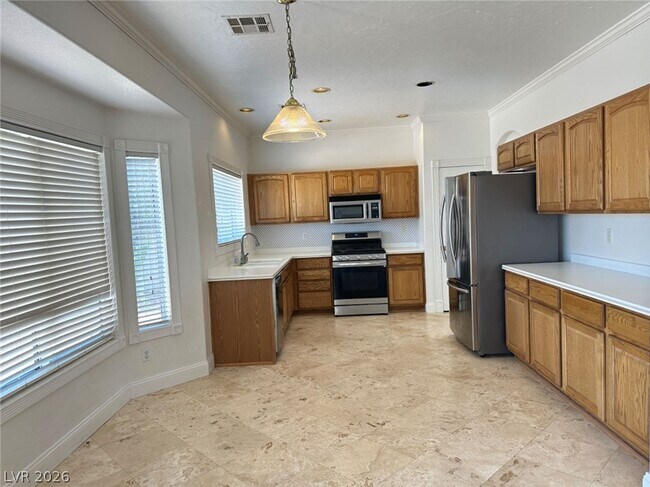 Building Photo - 4042 Mitra Ct