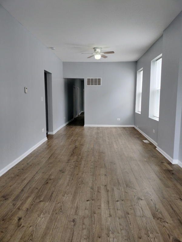 Building Photo - 5139 S Loomis Blvd