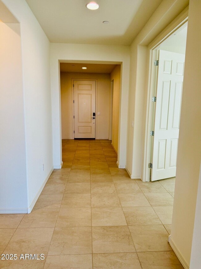 Building Photo - 13803 W Calle De Baca
