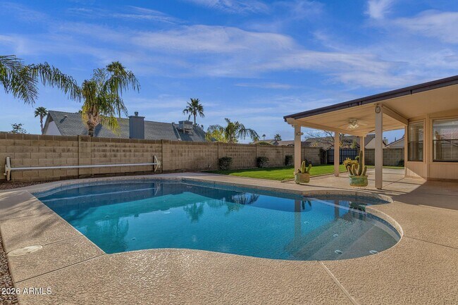 Building Photo - 4307 E Karen Dr