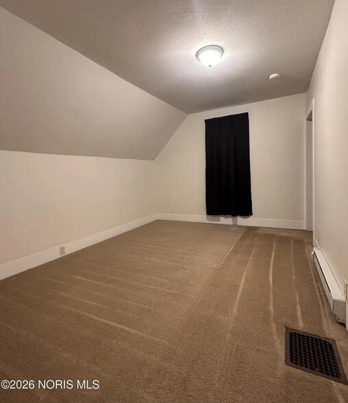 Building Photo - 320 W Lima St