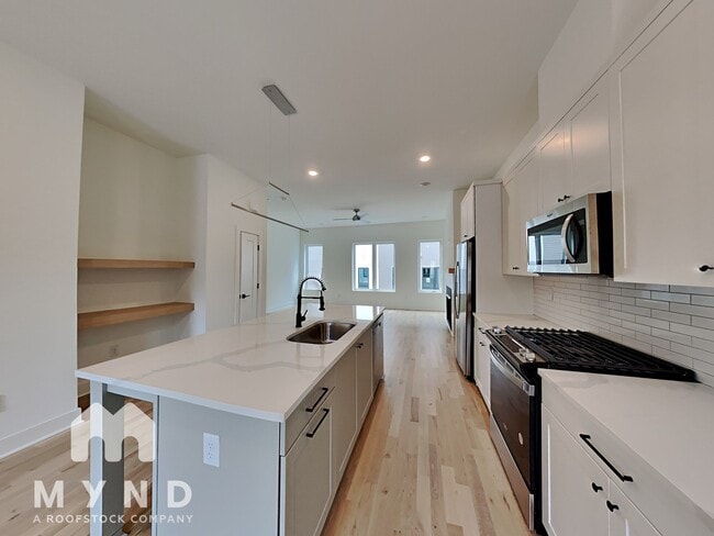 Building Photo - 1548 Millwood Pl