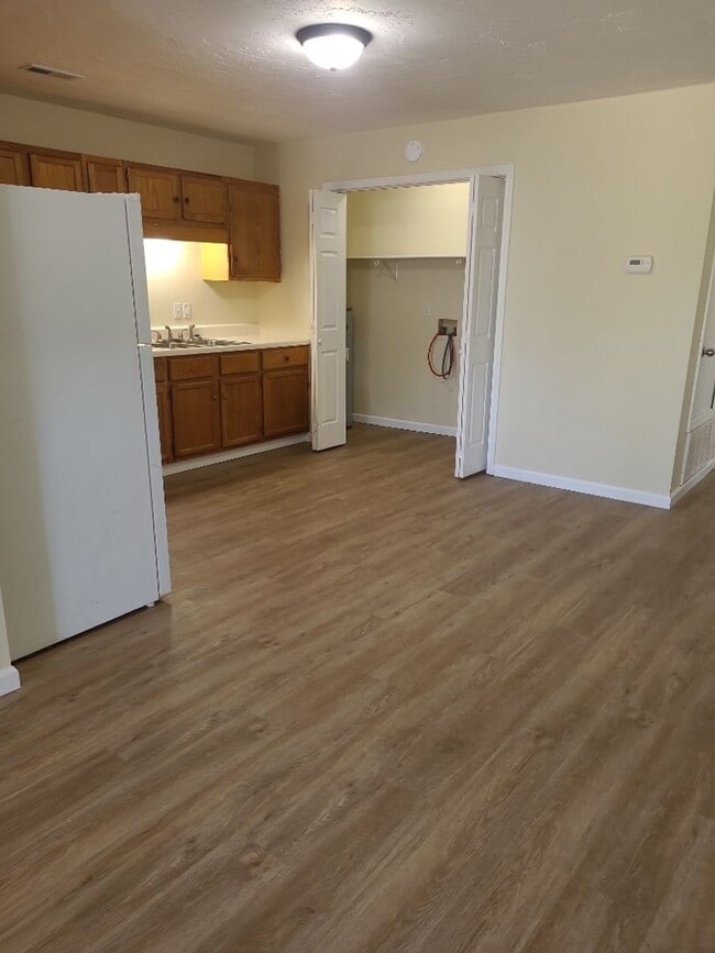 Building Photo - Piggott Duplexes