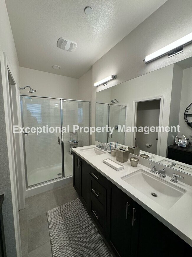 Building Photo - 7754 Haywood Pl