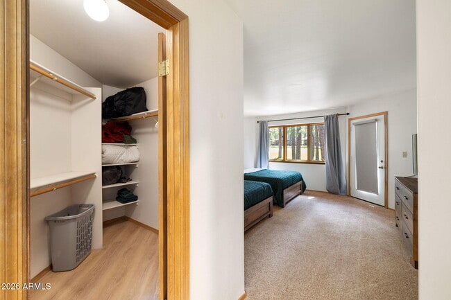 Building Photo - 2145 William Palmer