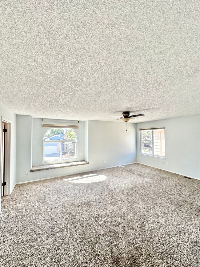 Building Photo - Beautiful home on Sausalito for rent!