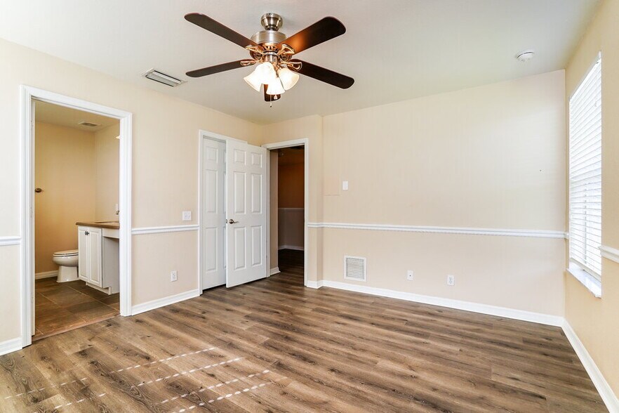 Building Photo - 15130 Piping Plover Ct