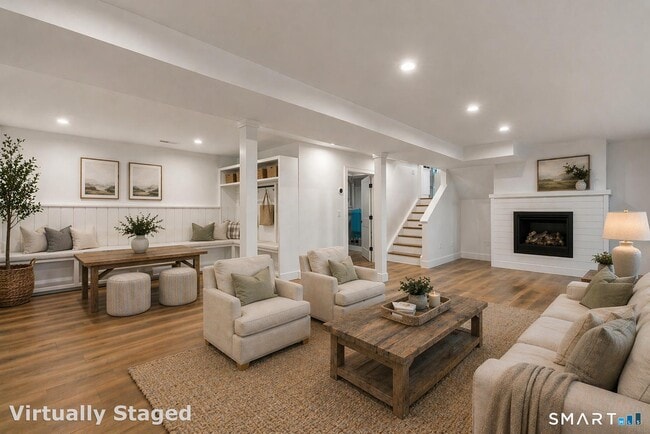 Building Photo - 52 Curtis Rd