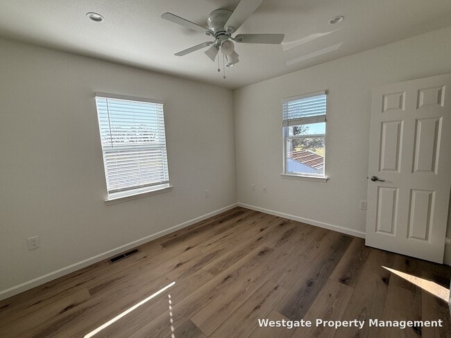 Building Photo - 1346 Skillman Ln