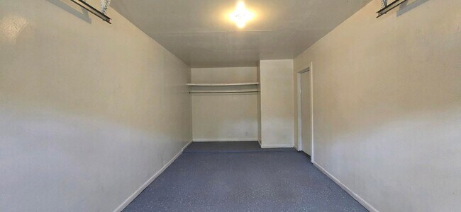 Building Photo - Coming Soon! Cozy 3 Bedroom Unit!