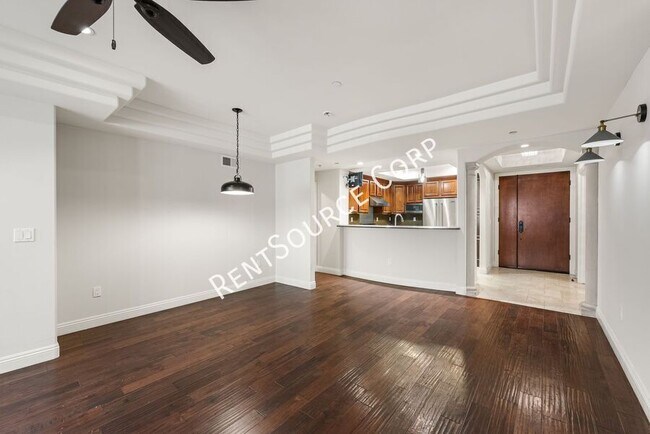 Building Photo - 12044 Hoffman St