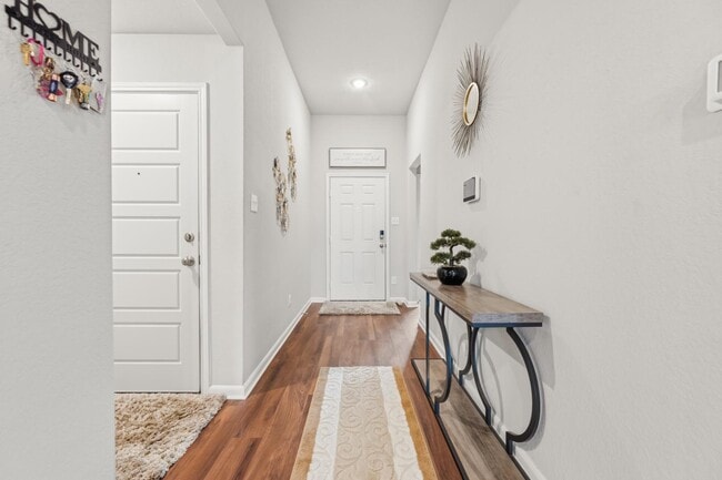 Building Photo - 5538 Jade Vly