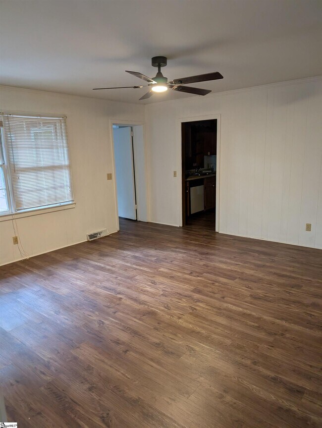 Building Photo - 101 Pheasant Trail