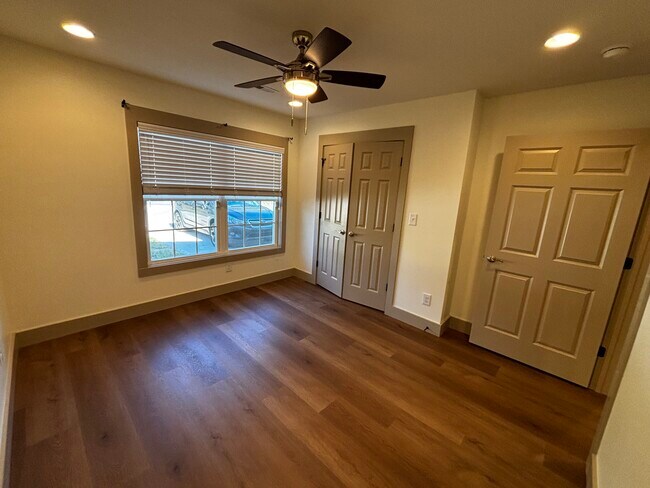 Spare Bedroom - 2335 Ford Rd