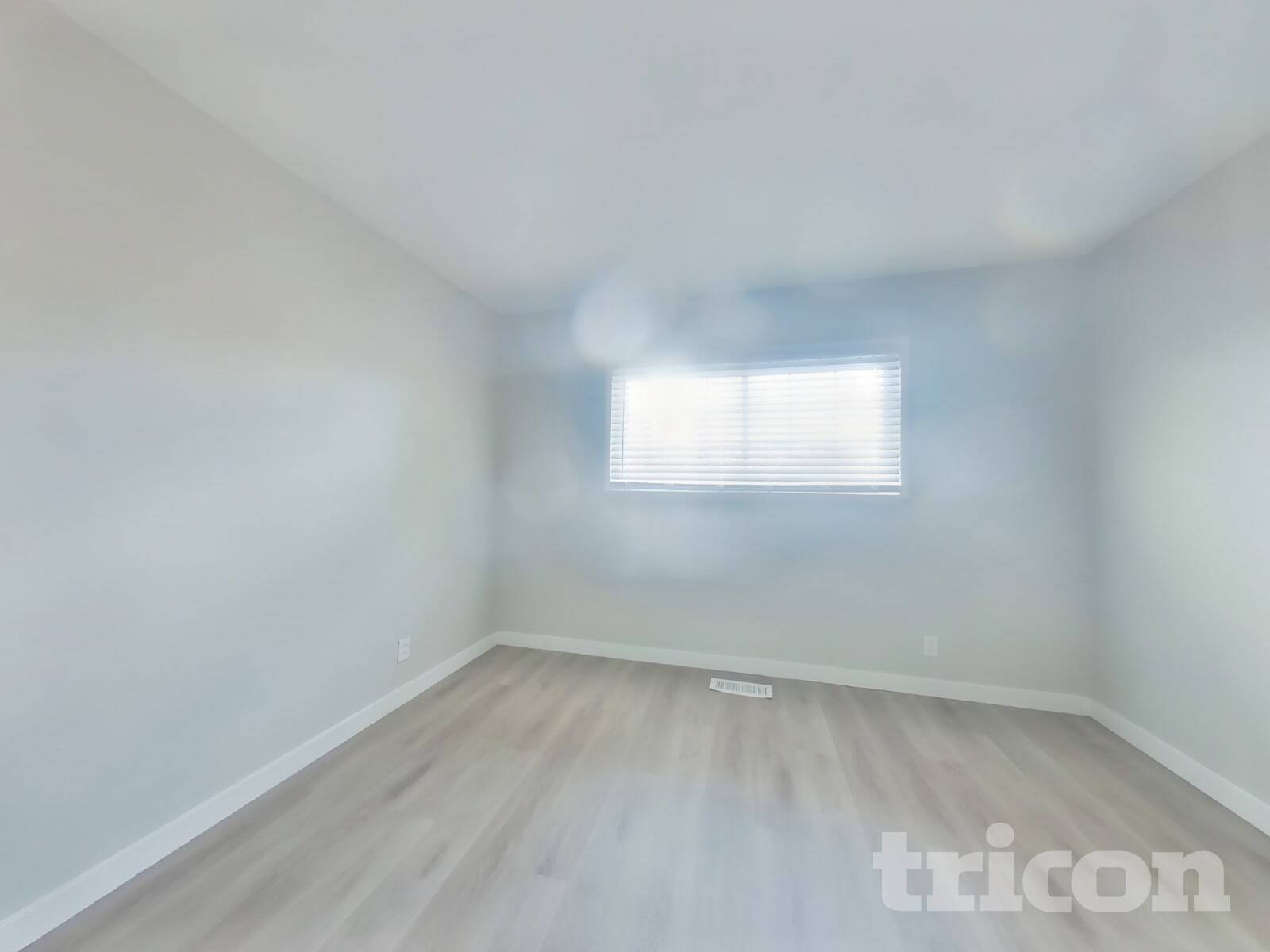 Building Photo - 121 Hodges St