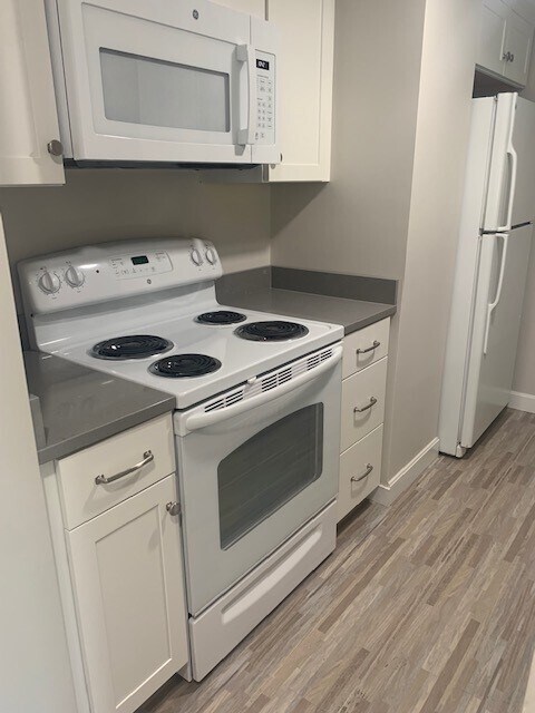 Building Photo - 90 South St