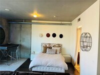 Building Photo - 353 E Bonneville Ave