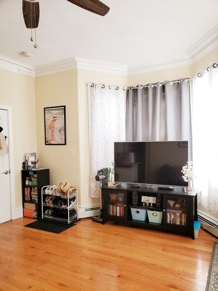 Building Photo - 65 Walden St